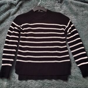 SO Crew Neck Sweater Women's Size XS